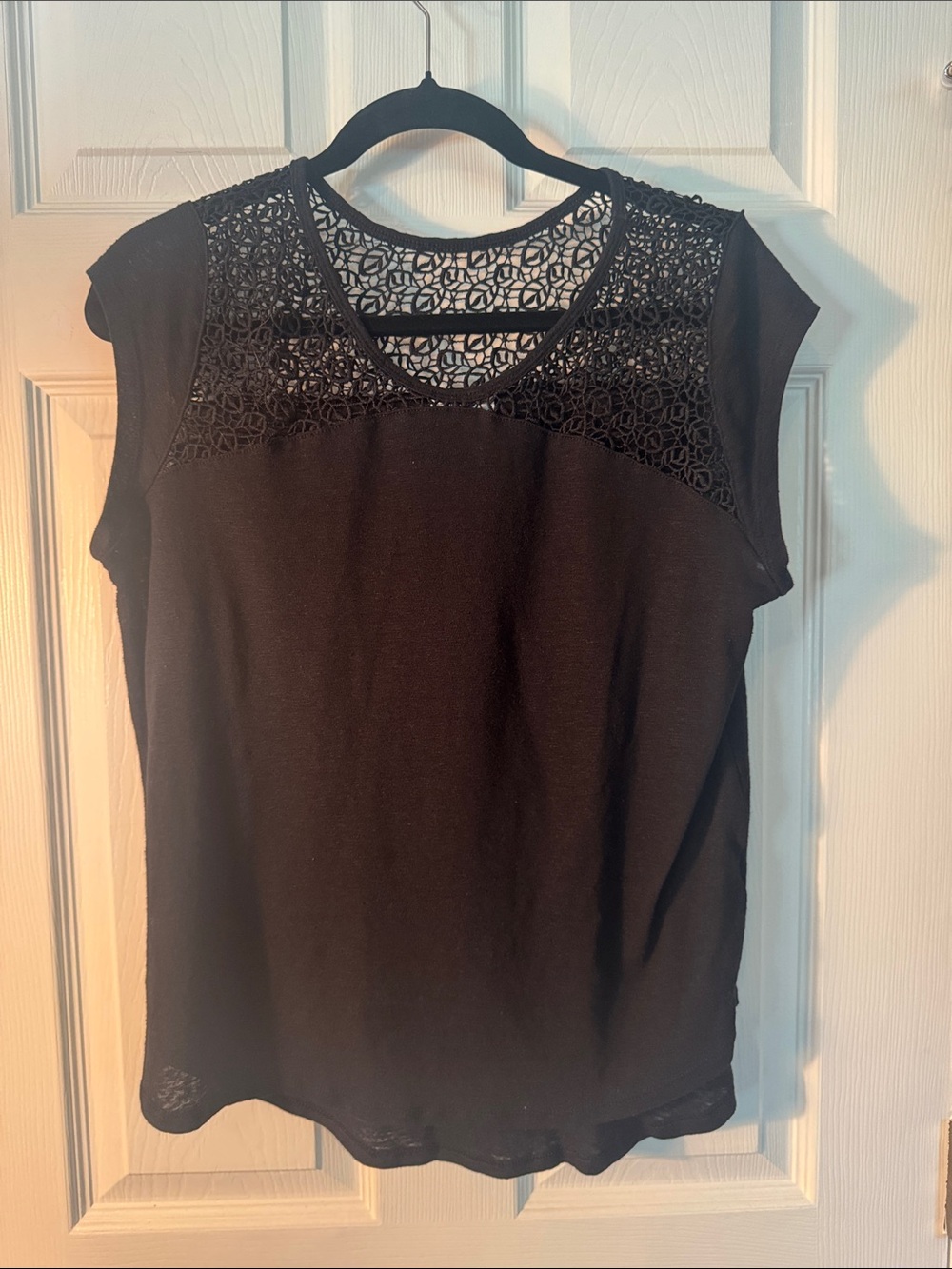 Old Navy Black Short-Sleeve Top with Lace Yoke - Women's Large
